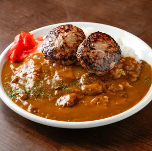 カレー ＋ 肉汁爆発ハンバーグ(2ケ)
