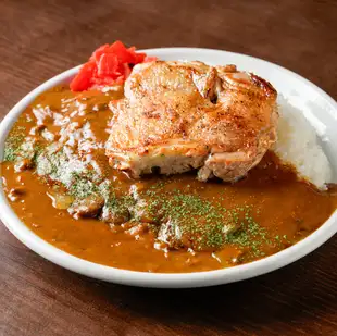 カレー ＋ チキンステーキ