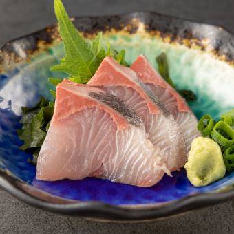 本日の白身刺し