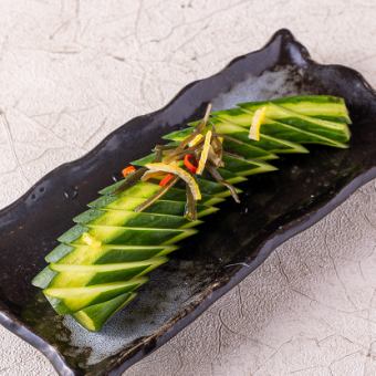 柚子香る胡瓜の一本漬け