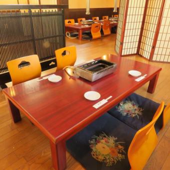 [3F] We have seats in the tatami room.