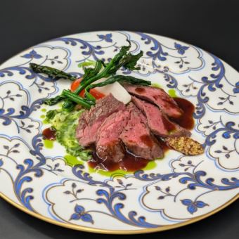 Dinner A　コースに含まれる　特選牛料理