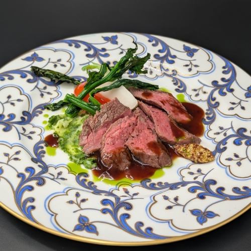 Dinner A　コースに含まれる　特選牛料理