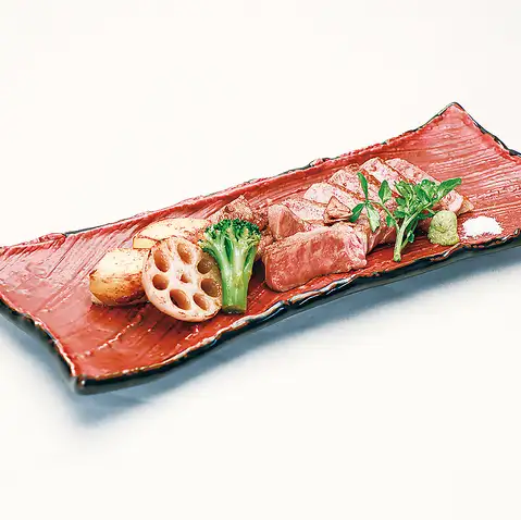Japanese Black Wagyu Ribeye Steak / Beef Tri-tip Diced Steak