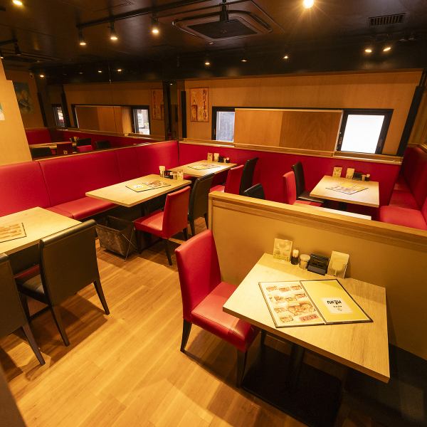 ちびすけの道頓堀店が心斎橋にオープン！2～4名様を多数ご用意。お席は移動可能なので団体様でのご利用も可能。お気軽にお問合せください！