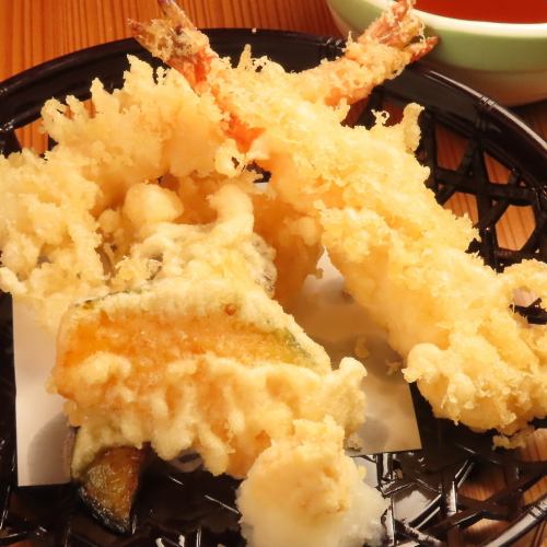 Assorted tempura