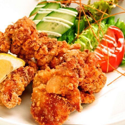 [Speaking of CHERRY !! Deep-fried old white chicken] When you come to cherry, you can't remove the fried chicken! Perfect for highball ♪