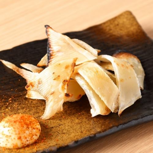 炭火炙りエイヒレ