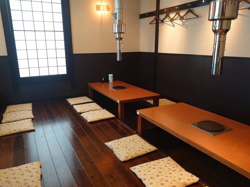[Table 6 seats x 4 tables] Please use it for various banquets of groups such as drinking parties and New Year's parties.We offer a 2-hour all-you-can-drink course from 5000 yen ♪