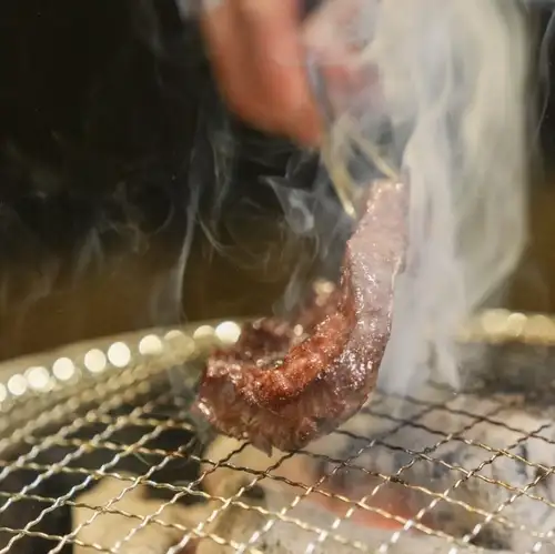 広島で炭火の本格焼肉を！