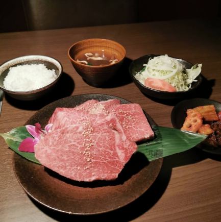 【コースサイドメニューおかわり自由】ヒレ肉300gコース★お料理全6品！2名様から利用可◎