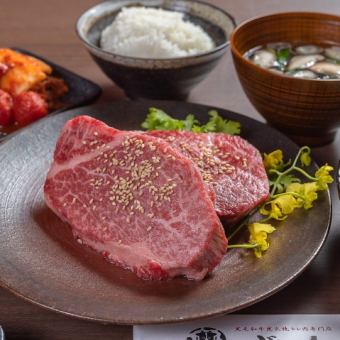 【サイドメニュー食べ放題】2H飲み放題付！シャトーブリアン&ヒレ肉各100g食べ比べコース 全8品