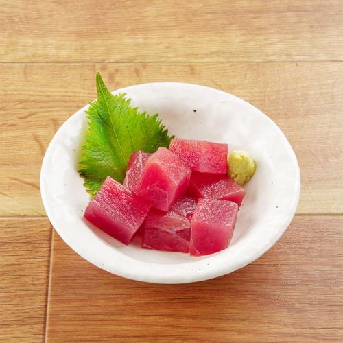 Tuna Butsu/Salmon Yukhoe each