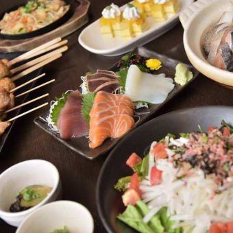 [Flame Course] All-you-can-drink for 2 hours all day♪ Total of 8 dishes including stir-fried beef offal, 2 types of skewers, choice of hot pot and dessert ⇒ 4000 yen