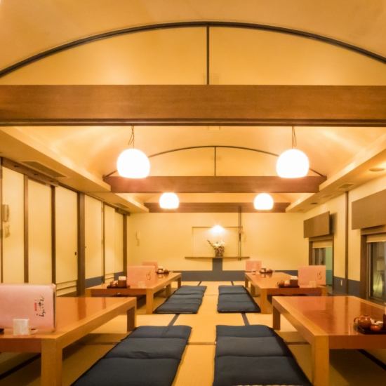 정취있는 일본식 공간과 고급 접객.10명 이상의 예약으로 송영 버스도.