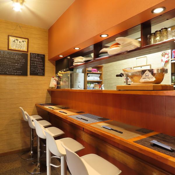 家族連れのお客様からは「また来たい！」との声が多く、居心地の良さが魅力です。常連のお客様も「美味しい！また来るね」とリピートを約束していただけるほど。新鮮な食材と心を込めた料理で、リピーターになること間違いなし！皆様のご来店をお待ちしております。