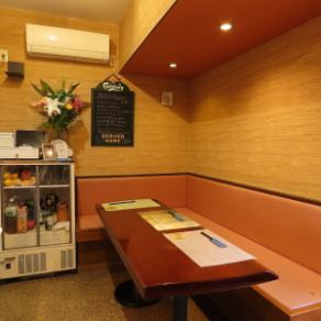 テーブル席です。