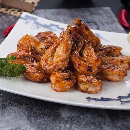 Stir-fried spicy shrimp