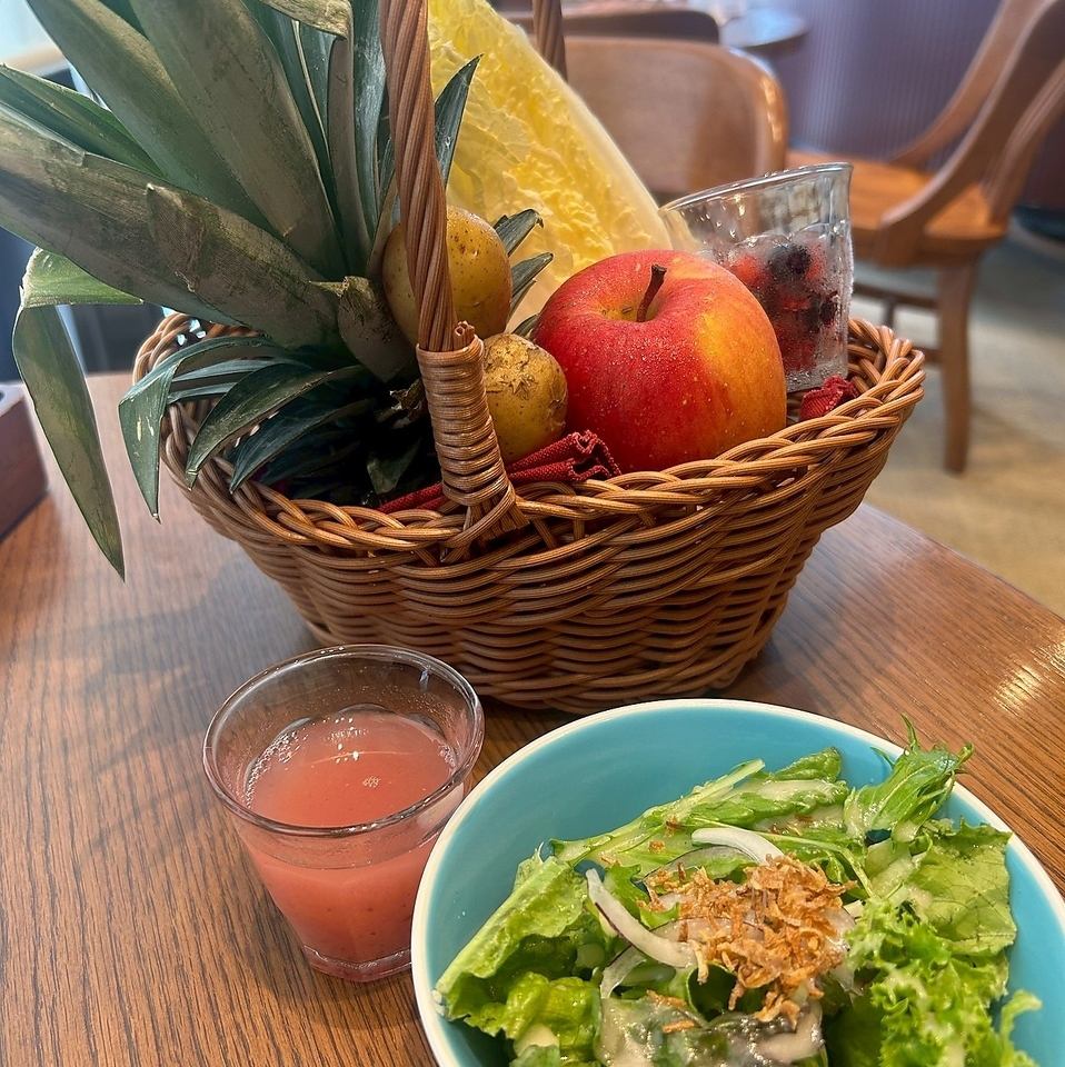 国産肉や契約農家の野菜などを使用した手作り料理が味わえます☆