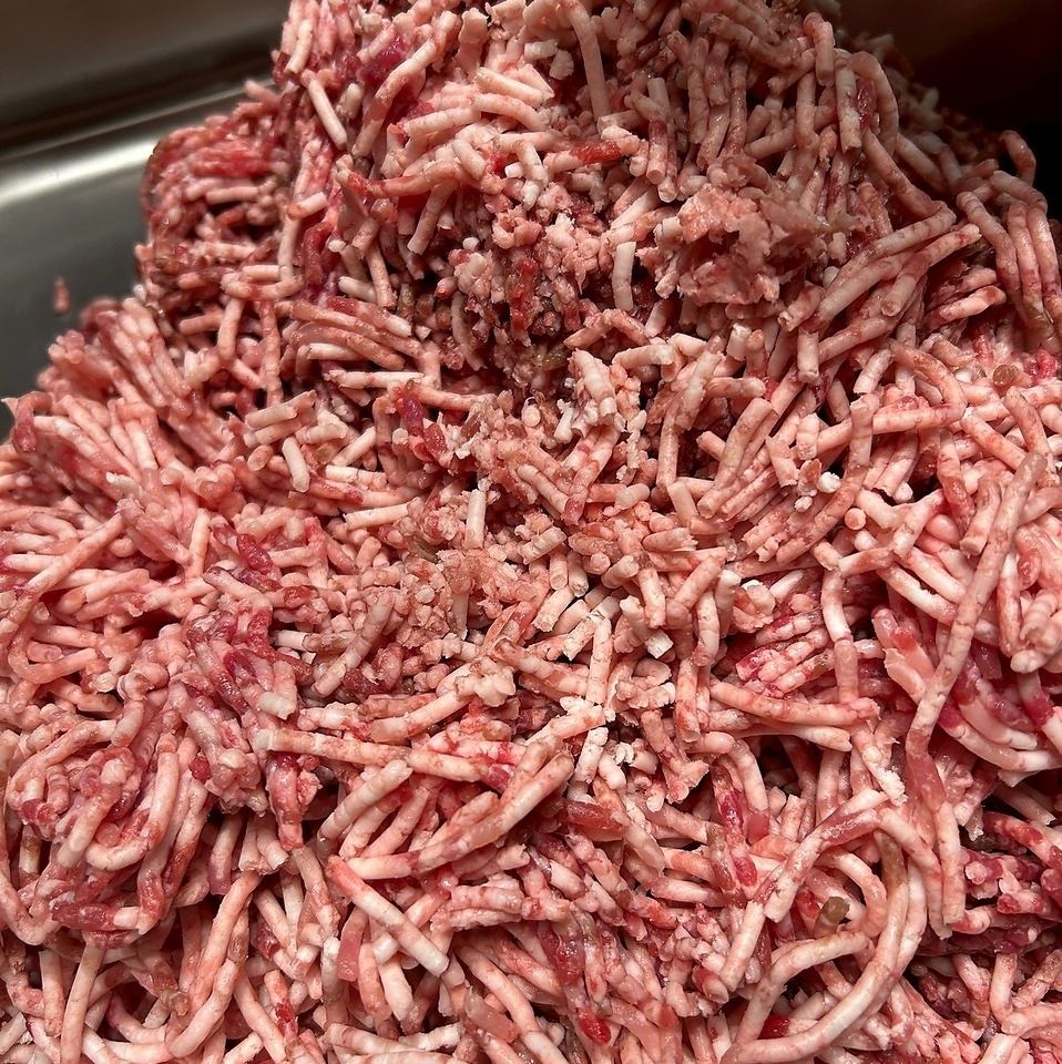 挽きたて！練りたての自慢のお肉をご堪能ください！