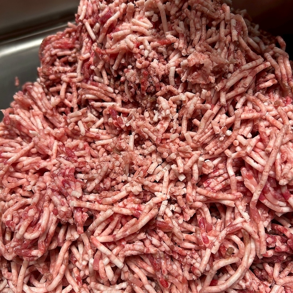 挽きたて！練りたての自慢のお肉をご堪能ください！