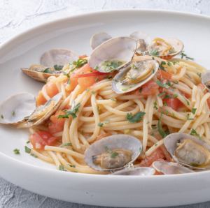 fresh tomato vongole rosso