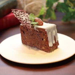 Moist rice flour chocolate cake