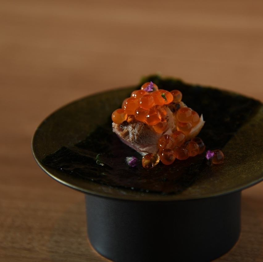 新鮮な魚介類を利用した一品料理も豊富にご用意◎