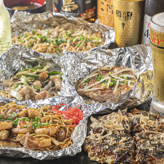 お好み焼き大人気！子連れもひとり飲みも大歓迎なアットホームなお好み焼き鉄板焼店♪