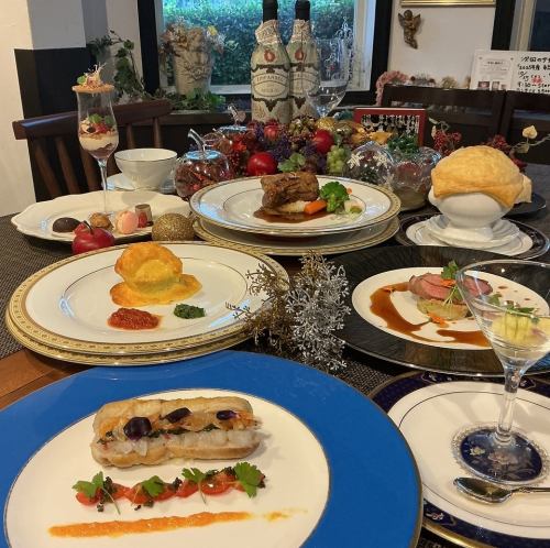 ★2025聖誕節限定套餐★ 主菜是羅西尼牛裡肌牛排配煎鵝肝