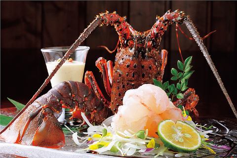 如果您想享用看起来华丽的海鲜菜肴，痣！