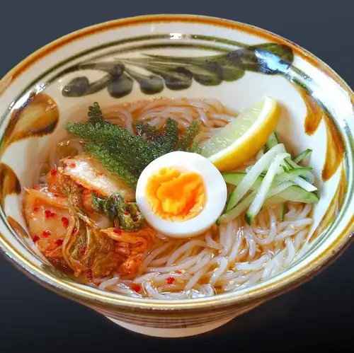 海ぶどう入り冷麺