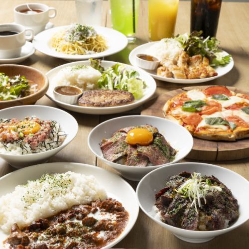 종류 풍부한 점심 메뉴를 갖추고 있습니다.