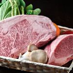 シェフ自慢の季節の鉄板焼