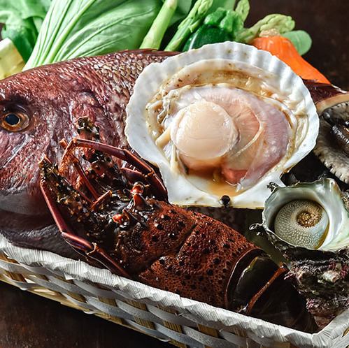 A5黒毛和牛と新鮮魚介を丁寧に調理