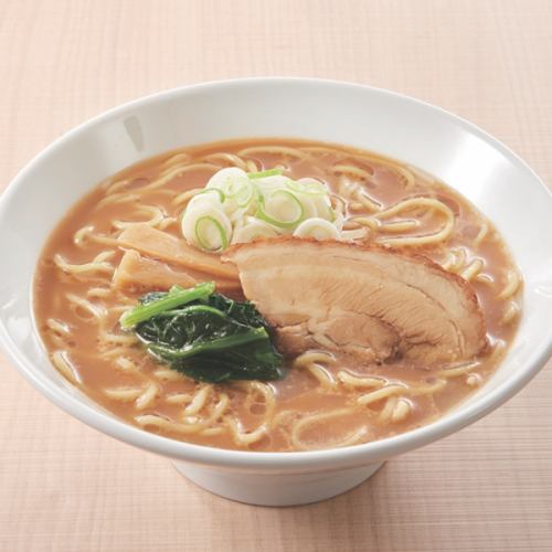 とんこつ醤油ラーメン