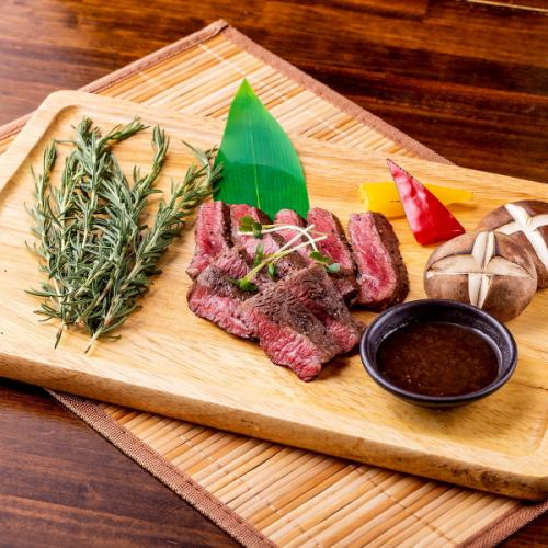Charcoal-grilled Japanese beef steak