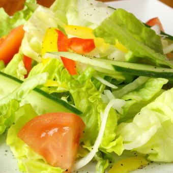 YASU salad with crunchy lettuce