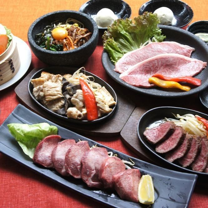 落ち着いた雰囲気のお座敷個室で至福のひと時を♪