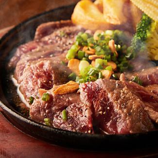 鉄板ステーキ