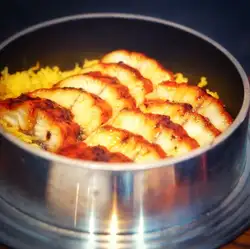 鰻釜飯