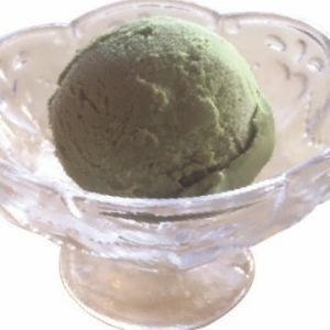 Matcha ice cream