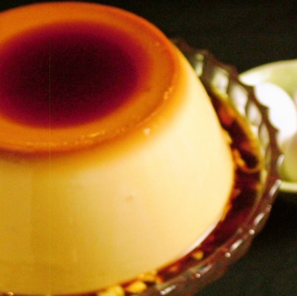 こんなの見たことない!?特大プリン!