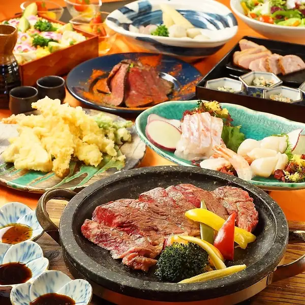 《当店おすすめ》3時間飲み放題◇黒毛和牛サーロイン・国産牛ローストビーフなど全10品『楓コース6,500円』
