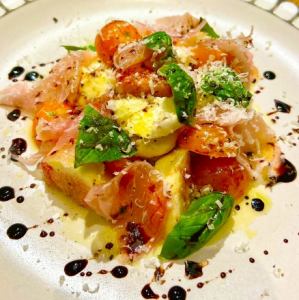 季節のカプレーゼ