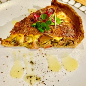 季節のキッシュ