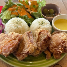 Mochiko雞肉盤