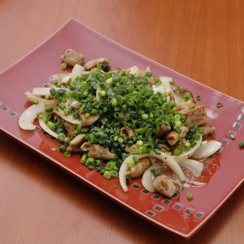 ホルモン焼き【ネギ塩・ニンニク醤油】