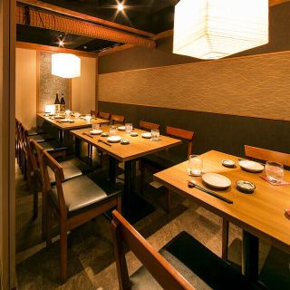 光が宴を彩る!当店の2名様カップルシートは大人気の為早めの予約が必須!その他にも大中小個室完備でお席によって雰囲気が違うので何度来てもお楽しみいただけます!お得なクーポンも多数ご用意しておりますのでお客様にぴったりのものをお選びください!