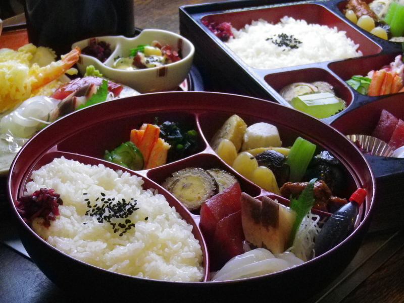 手まり弁当